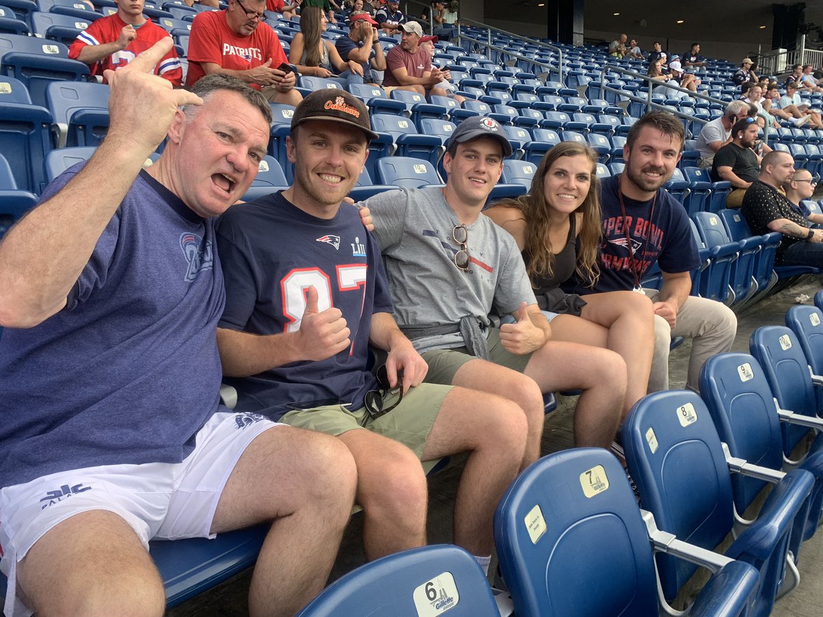 SouthernCorresp's tweet photo. All Black supporters here all the way from New Zealand supporting the @Patriots. Let’s go Pats!! https://t.co/pBP2pDGe2j