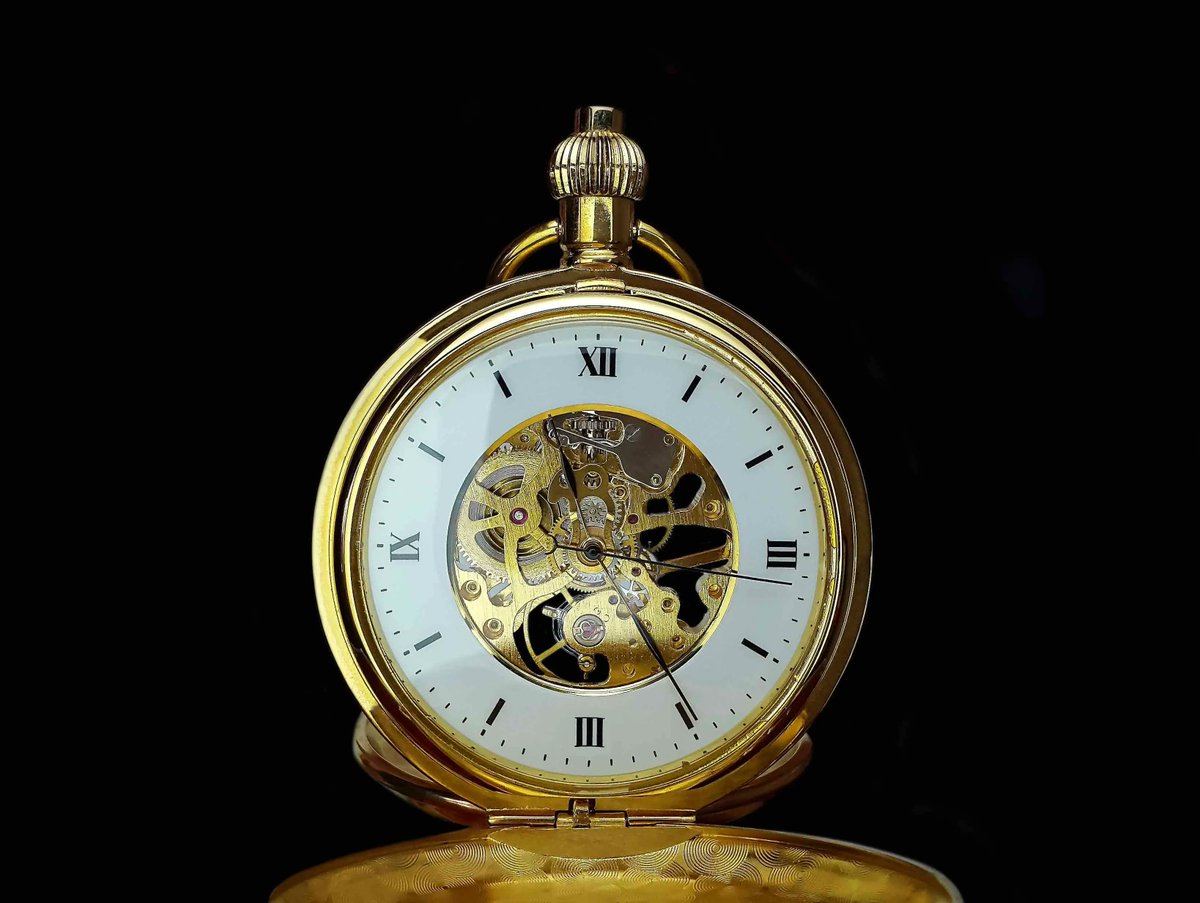 macronimous's tweet image. A Central Clock for #Laravel Web Applications with #ReactPHP bit.ly/3QfFFVu