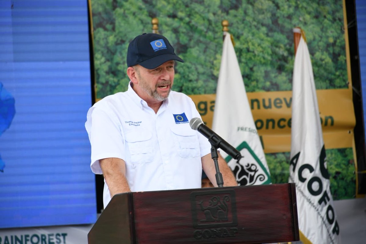 La 🇪🇺 ha acompañado el modelo de las concesiones forestales comunitarios en #Petén y sigue con su compromiso en ayudar a 🇬🇹 en la #TransiciónVerde @GuatemalaGob⁩ ⁦⁦@ACOFOP⁩ ⁦⁦⁦⁦⁦⁦⁦⁦⁦@CONAPgt⁩