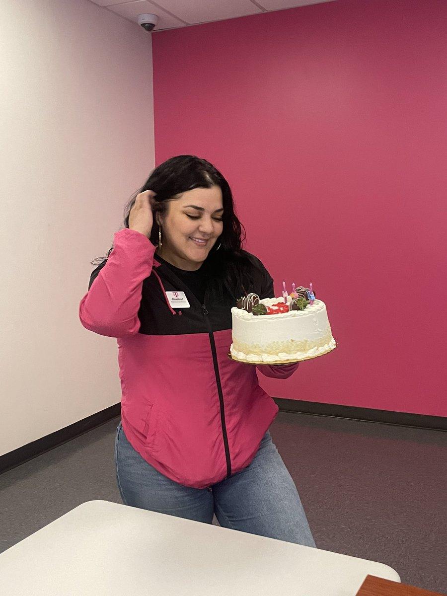 Katherine Castaneda tweet media