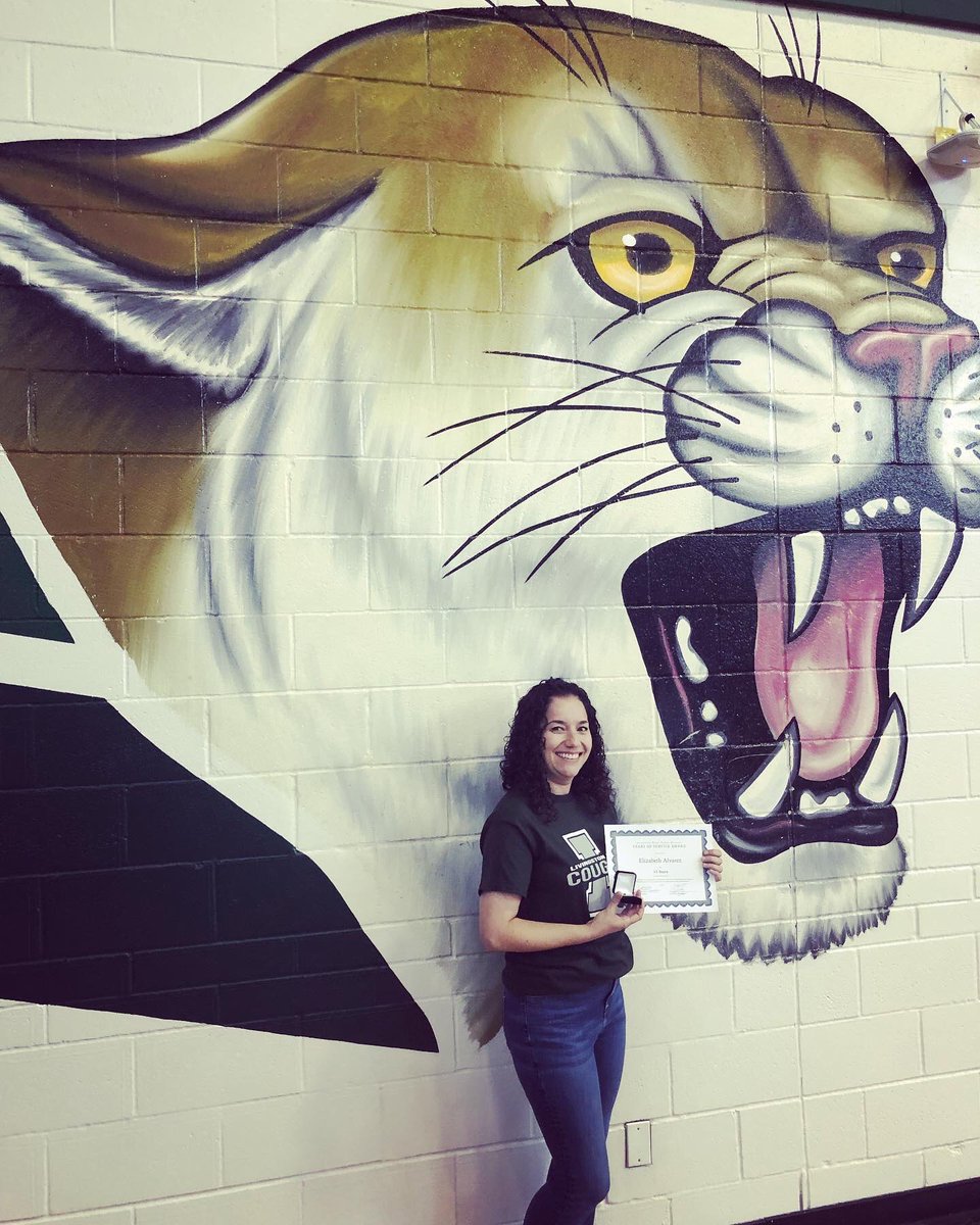 Elizabeth Alvarez tweet media