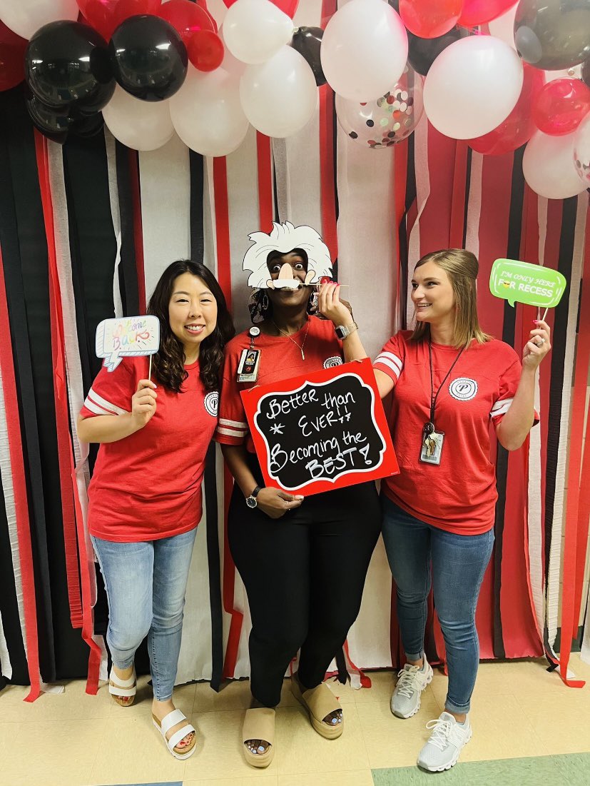 mrsbaag's tweet photo. Looking forward to the 22-23 school year with our AWESOME @Pearson_Ponies staff and Admin Team!!! 🔴⚫️ #BetterthanEver #BecomingtheBEST #PearsonPride https://t.co/QOfQSafYiA