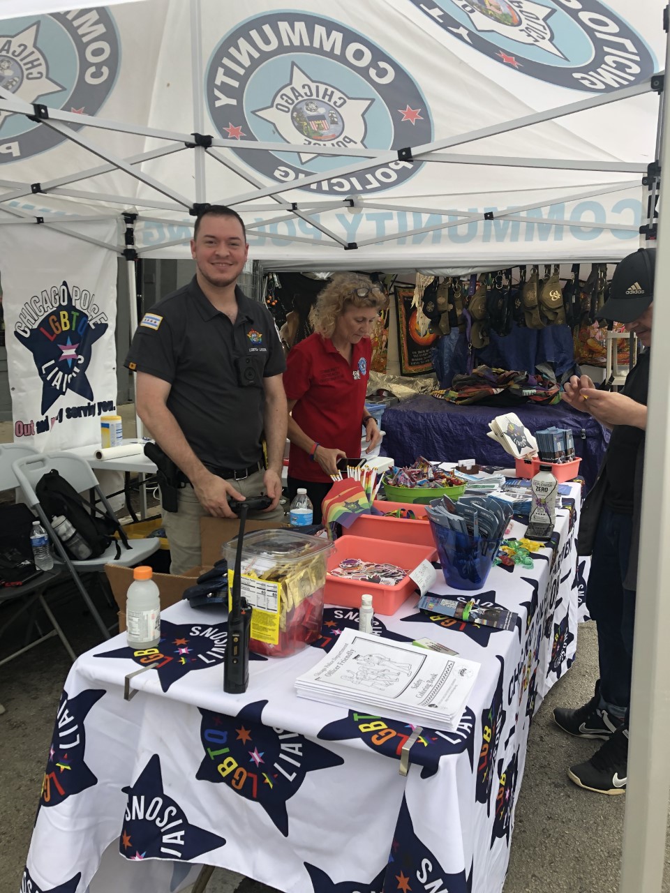 Chicago Police LGBTQ+ Liaisons on Twitter "🌈Halsted Market Days 2022