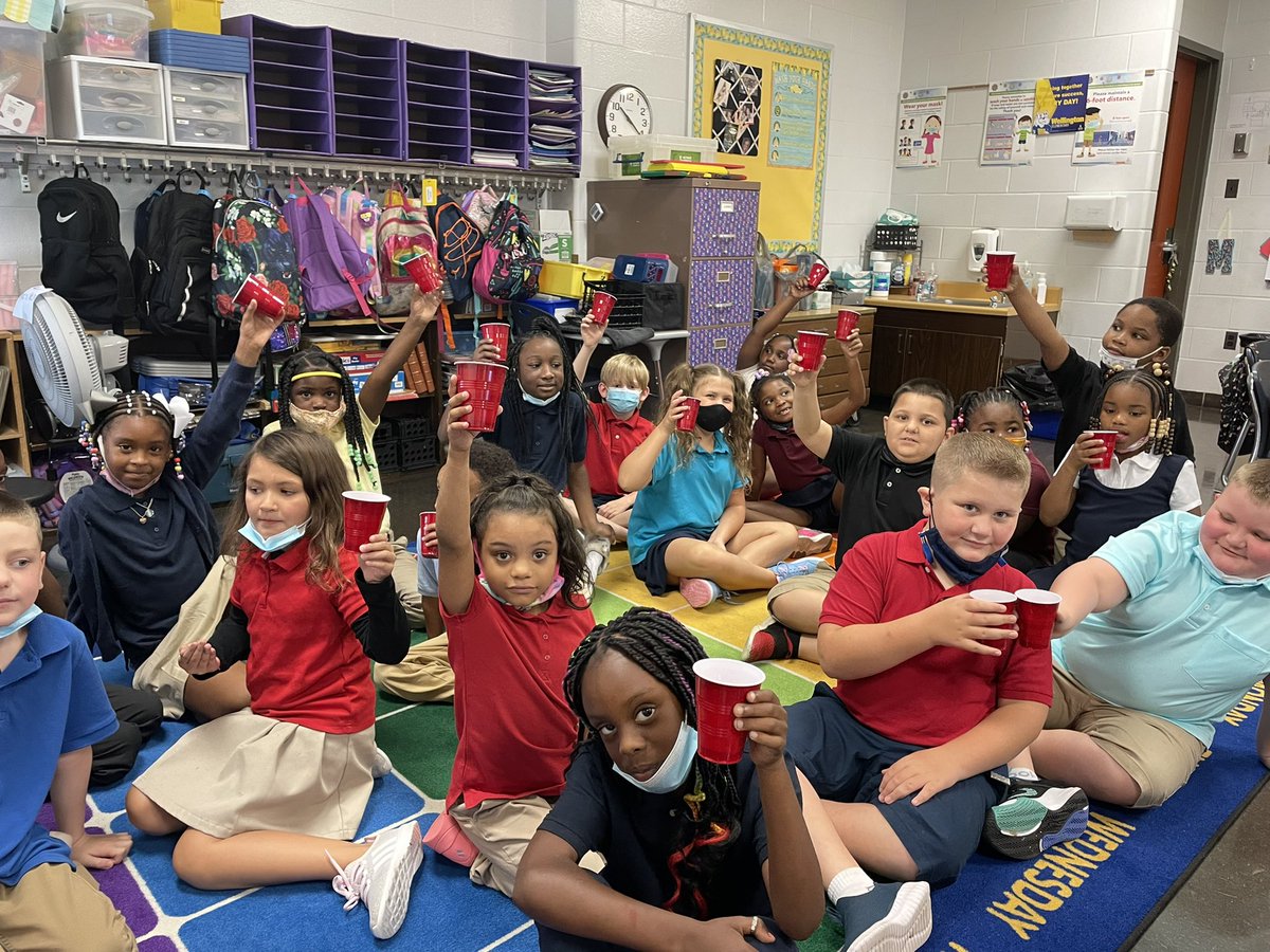 Kathleen Mullins tweet media