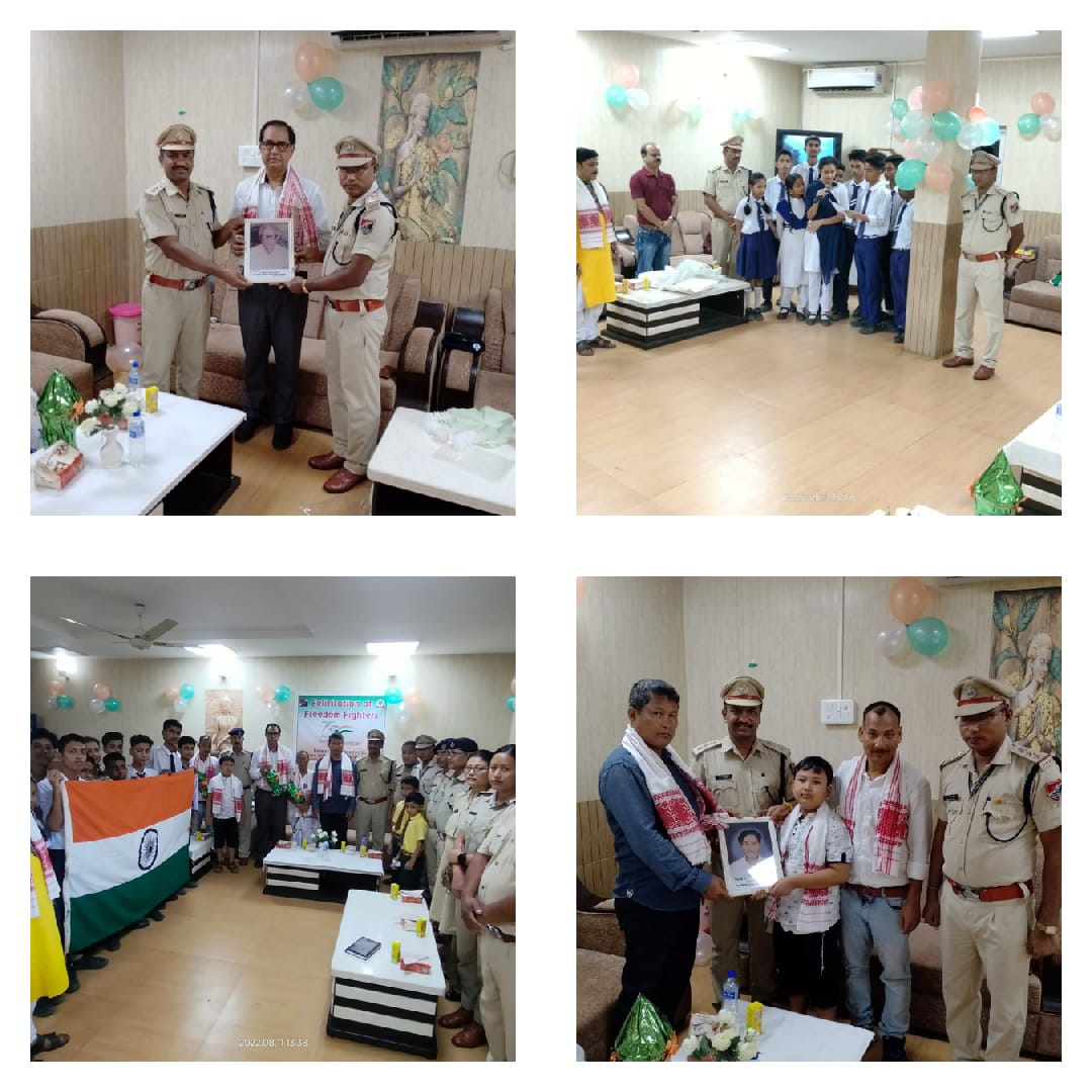 RPF Lumding Division (@rpfnfrlmg) on Twitter photo #AzadiKaAmritMahotsav
On 11/08/2022 RPF Dimapur felicitated 09 family members of freedom fighters of Karbianglong, Golaghat district
<a href="/RPF_INDIA/">RPF INDIA</a> <a href="/RPFNFR1/">RPFNFR</a> <a href="/RailNf/">Northeast Frontier Railway</a> <a href="/drm_lmg_nfr/">मं.रे.प्र.लामडिंग, पू.सी.रेलवे / DRM LUMDING NFR</a> <a href="/RailMinIndia/">Ministry of Railways</a> #AzadiKaAmritMahotsav
On 11/08/2022 RPF Dimapur felicitated 09 family members of freedom fighters of Karbianglong, Golaghat district
<a href="/RPF_INDIA/">RPF INDIA</a> <a href="/RPFNFR1/">RPFNFR</a> <a href="/RailNf/">Northeast Frontier Railway</a> <a href="/drm_lmg_nfr/">मं.रे.प्र.लामडिंग, पू.सी.रेलवे / DRM LUMDING NFR</a> <a href="/RailMinIndia/">Ministry of Railways</a>
