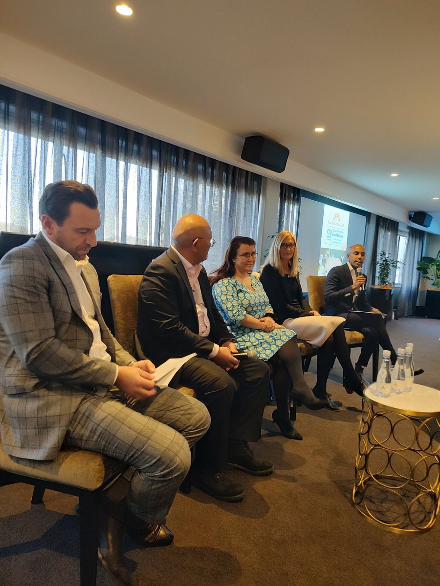 Oh my goodness what a powerhouse of Executive sharing the vital role we play.
Kirk Hope CEO BusinessNZ, Ngahiwi Apanui CEO Maori Language Commission, Dawn Baxendale CEO Christchurch City Council and Amanda Malu CEO Plunket NZ
#AdmiNZ2022