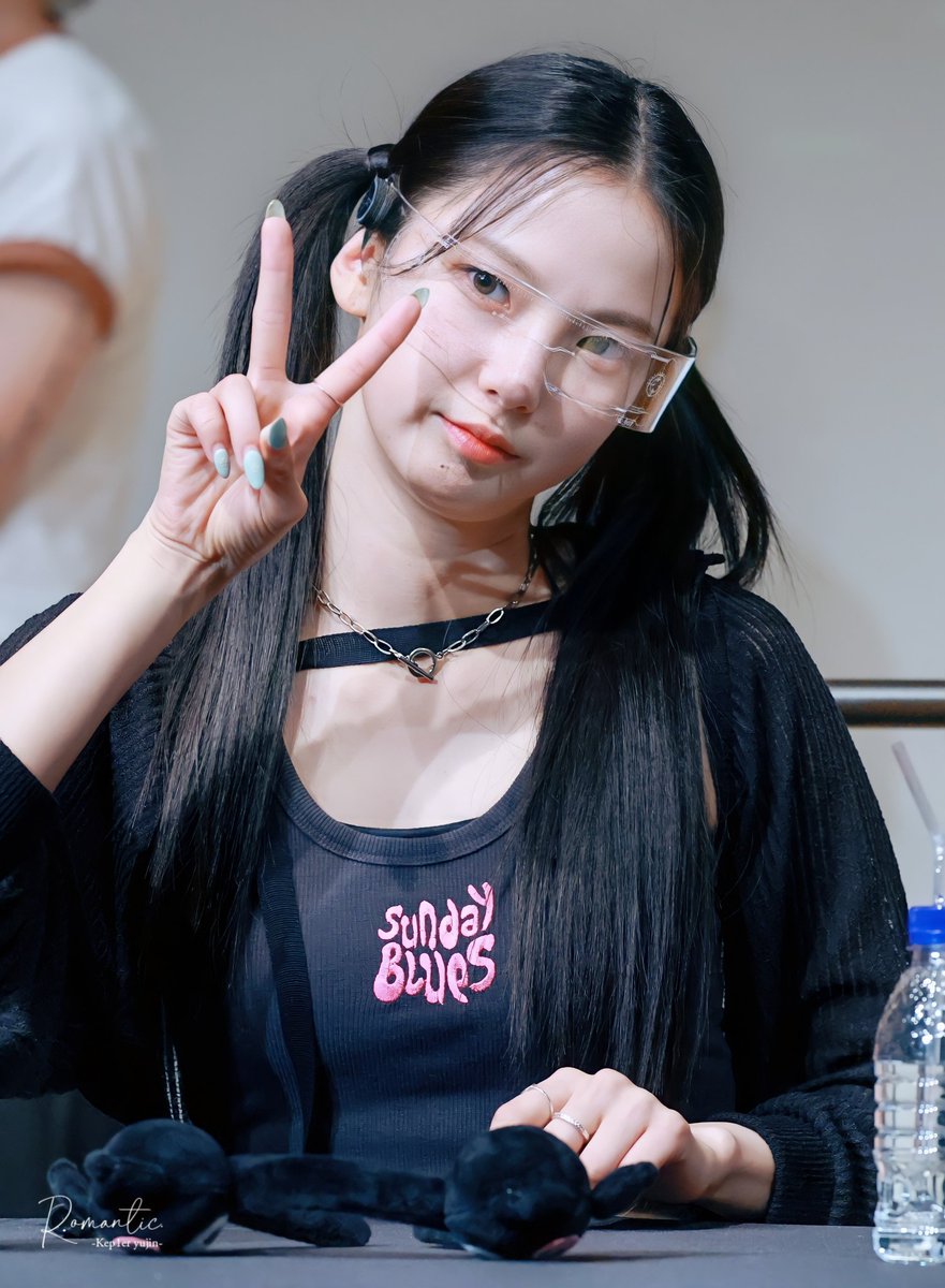 #HAPPY_YUJIN_DAY 
#유토끼_생일축하해_사랑해
#OurPrettyYujinDay

우리의 토끼리더 유진이의 생일을 축하합니다🎉🎉
항상 행복하길❤️