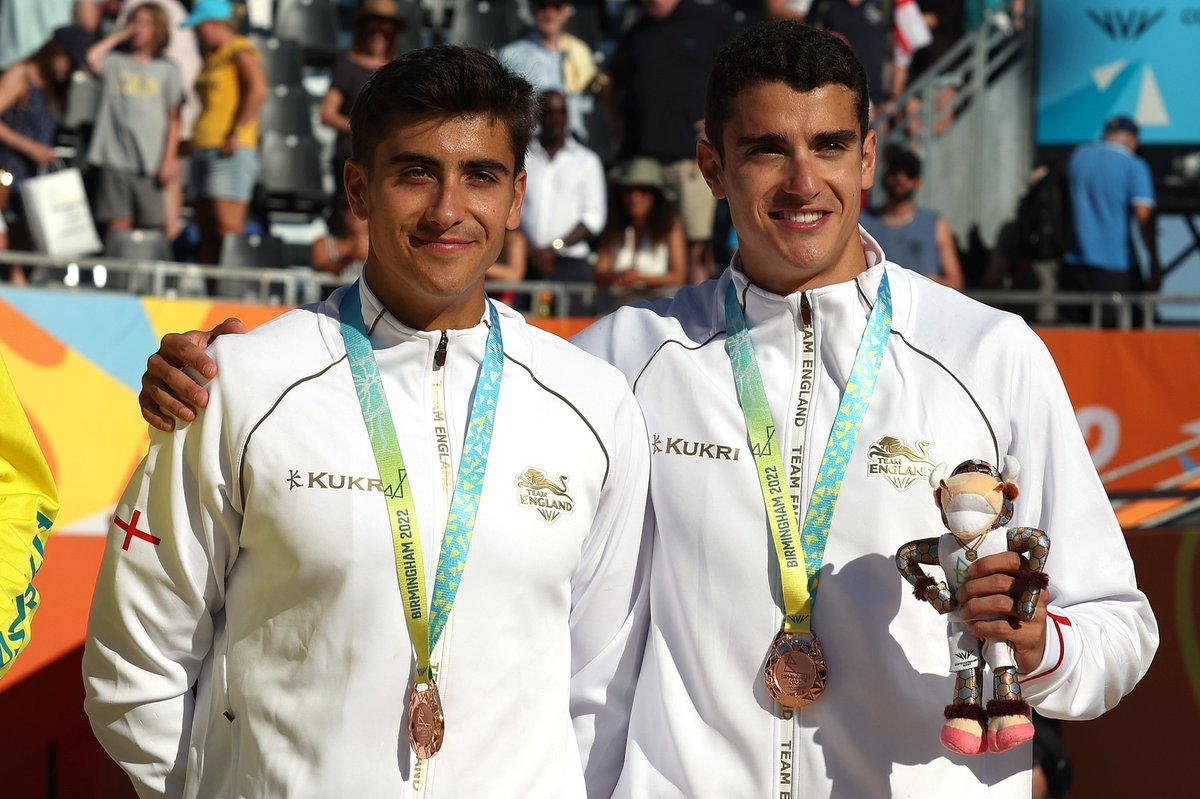 😁 There must be something in the Birmingham water 

👏 Congratulations <a href="/TeamEngland/">Team England</a> on your most successful Commonwealth Games ever 

🏅 176 medals 

#B2022 #BeBoldBeBham #BringItHome