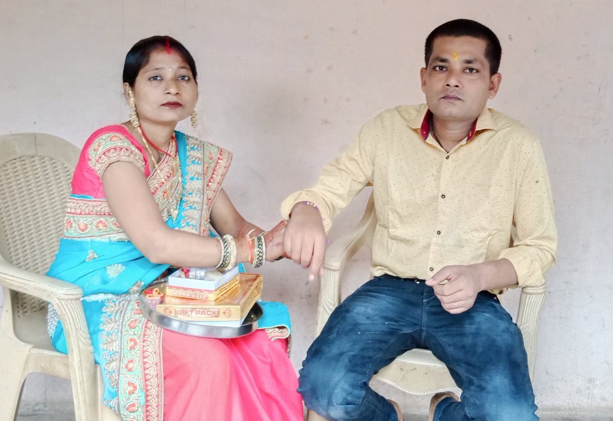Abhimanyu1305's tweet photo. #ट्वीटर पर जुड़े सभी भाइयों बहनों एवं पत्रकार साथियों को #रक्षाबंधन2022 की हार्दिक शुभकामनाएं। https://t.co/DGMExIz5jk