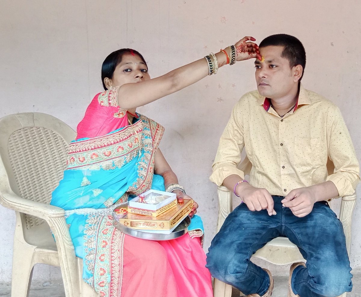 Abhimanyu1305's tweet photo. #ट्वीटर पर जुड़े सभी भाइयों बहनों एवं पत्रकार साथियों को #रक्षाबंधन2022 की हार्दिक शुभकामनाएं। https://t.co/DGMExIz5jk