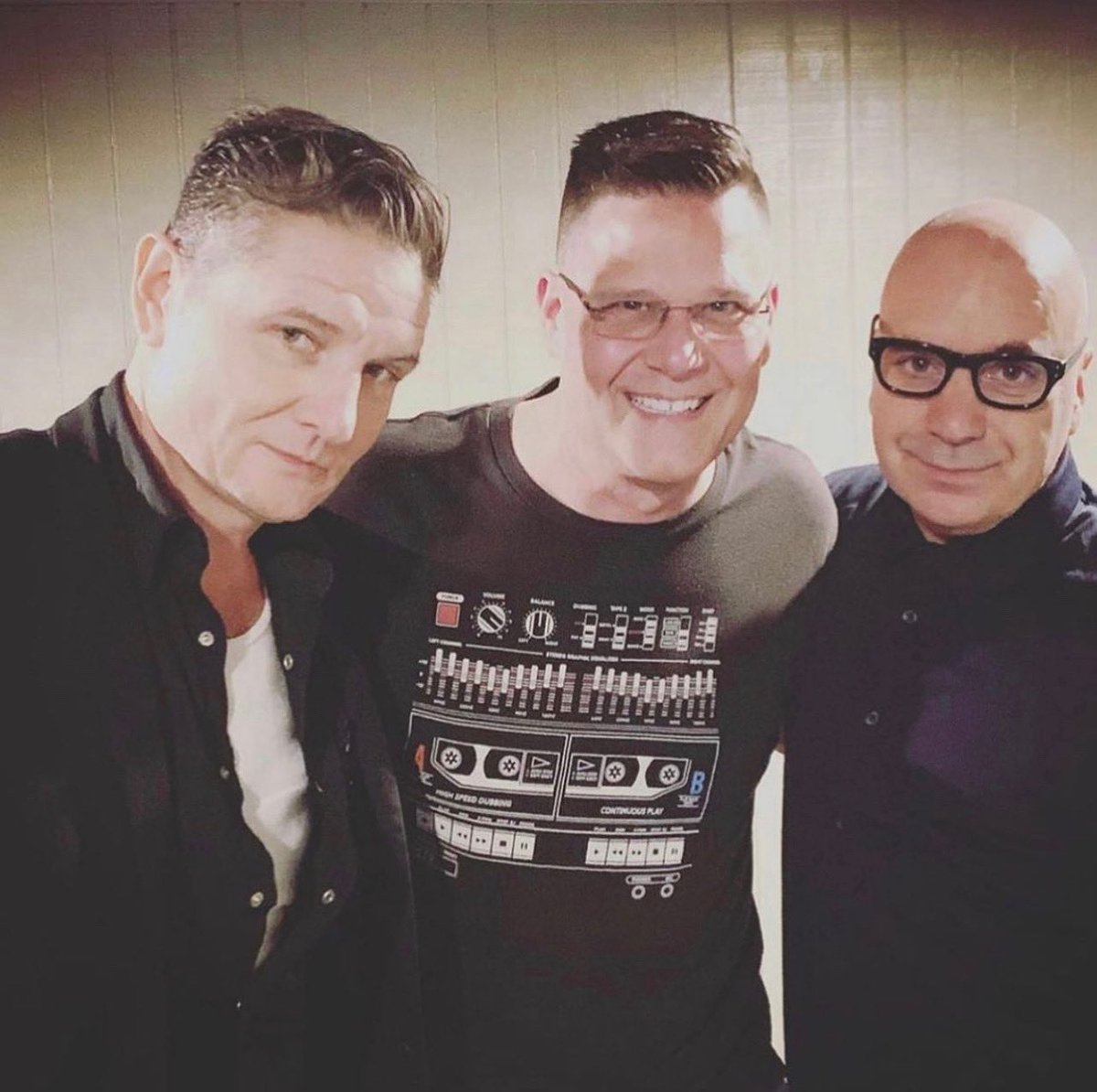 jeffknet's tweet photo. WHERE IS THE YOUTH! Happy 57th birthday! Bon Harris (right) of @NitzerEbb 🖤 #FBF May 2019 when the band played @treesdallas. #JoinInTheChant #FunToBeHad #LightningMan #LetYourBodyLearn #Murderous https://t.co/e1JnxM28ZV