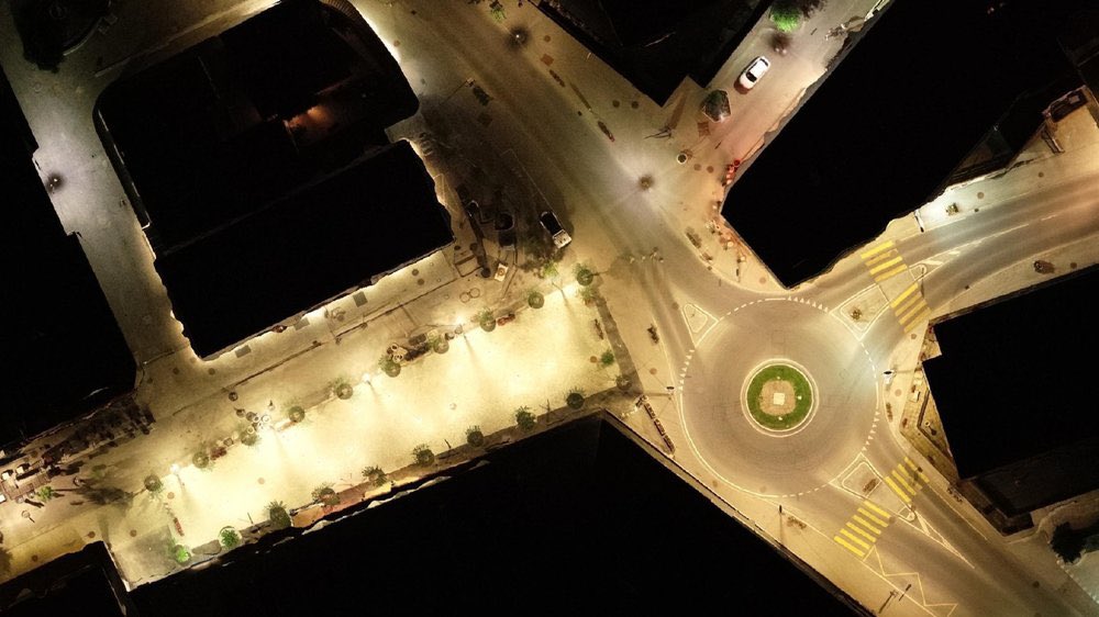 Danima's tweet image. Parce qu’elle veut réduire la pollution lumineuse, la Commune de #CransMontana fait photographier son territoire. Et la méthode est une première, grâce à l’utilisation d’un drone.

commune-cransmontana.ch/news/biodivers…