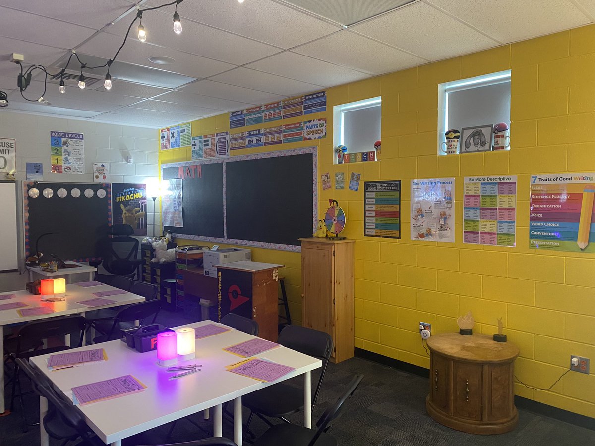 RCastleberry259's tweet image. The Pokémon classroom is back #5thGrade #Teacher 👨🏼‍🏫🍎 #castleberryclassroom #WPSProud #WPSIgniteLearning