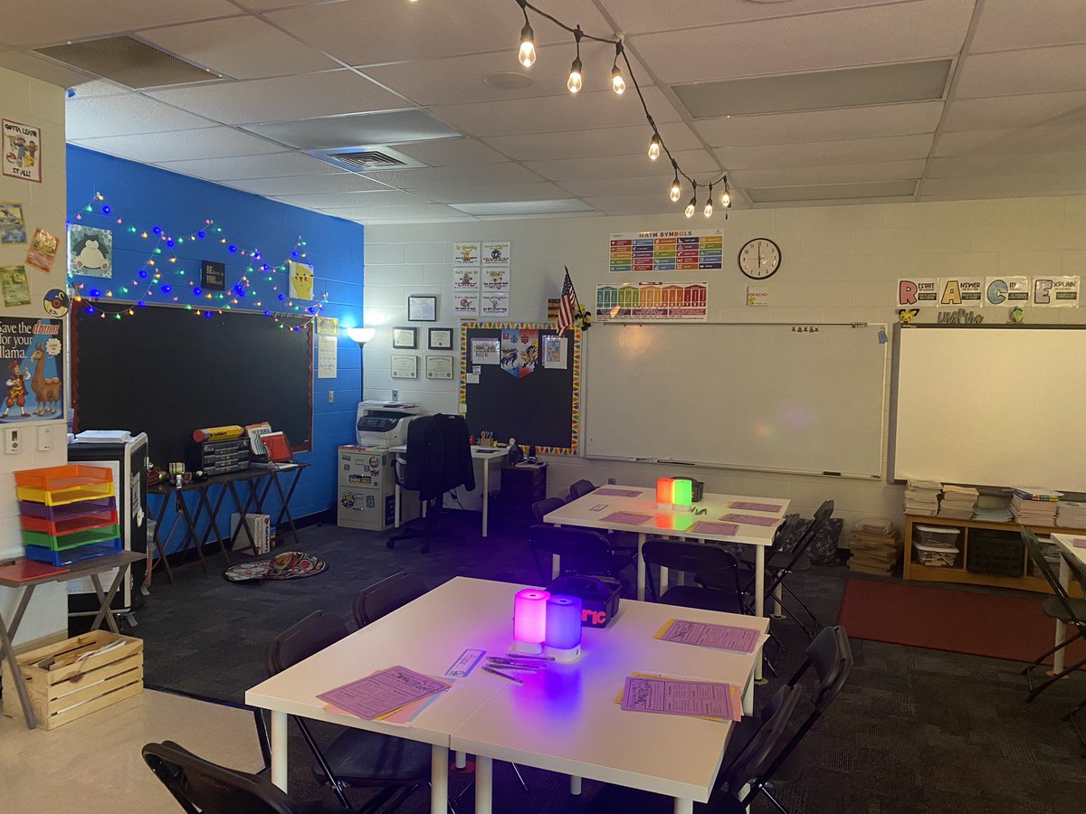 RCastleberry259's tweet image. The Pokémon classroom is back #5thGrade #Teacher 👨🏼‍🏫🍎 #castleberryclassroom #WPSProud #WPSIgniteLearning