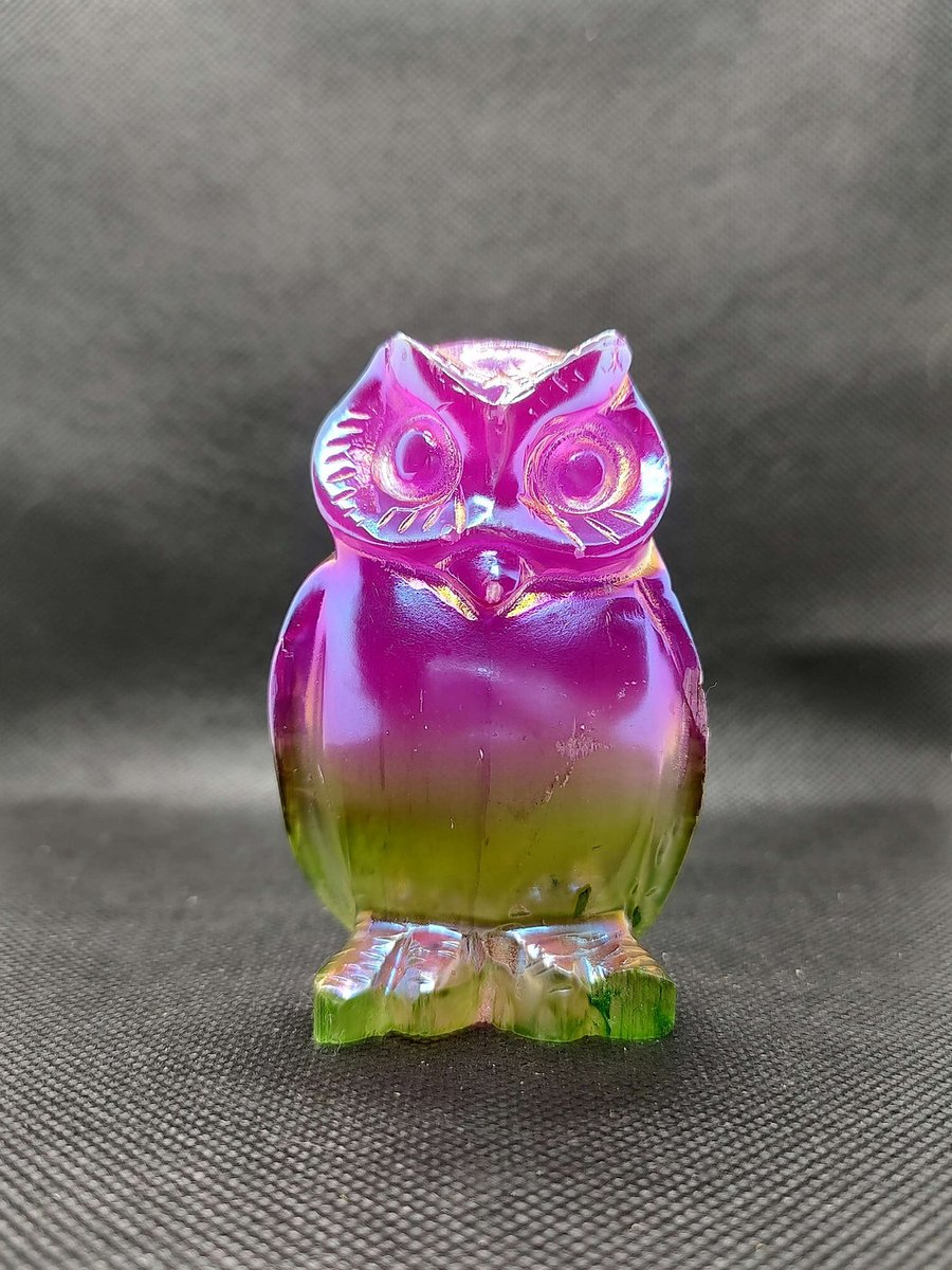 MyCrystalRomanc's tweet photo. Anybody looking for an Owl friend? You can get this Aura Quartz owl at my shop. 

https://t.co/nyaLpmR2Tl

#owls #crystals #gemstones #SmallBusiness https://t.co/S2U9BPFCgO