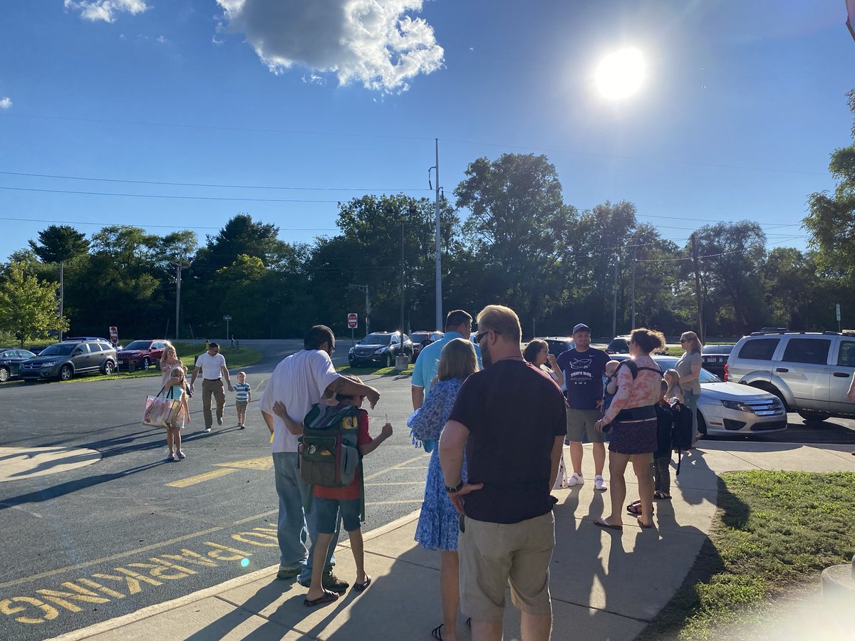 kylelacyST's tweet photo. What a great way to get 22-23 going!  Open House was a success!  Great to see parents and students back in the building!  #STBulldogs https://t.co/2M8OdTEjsr