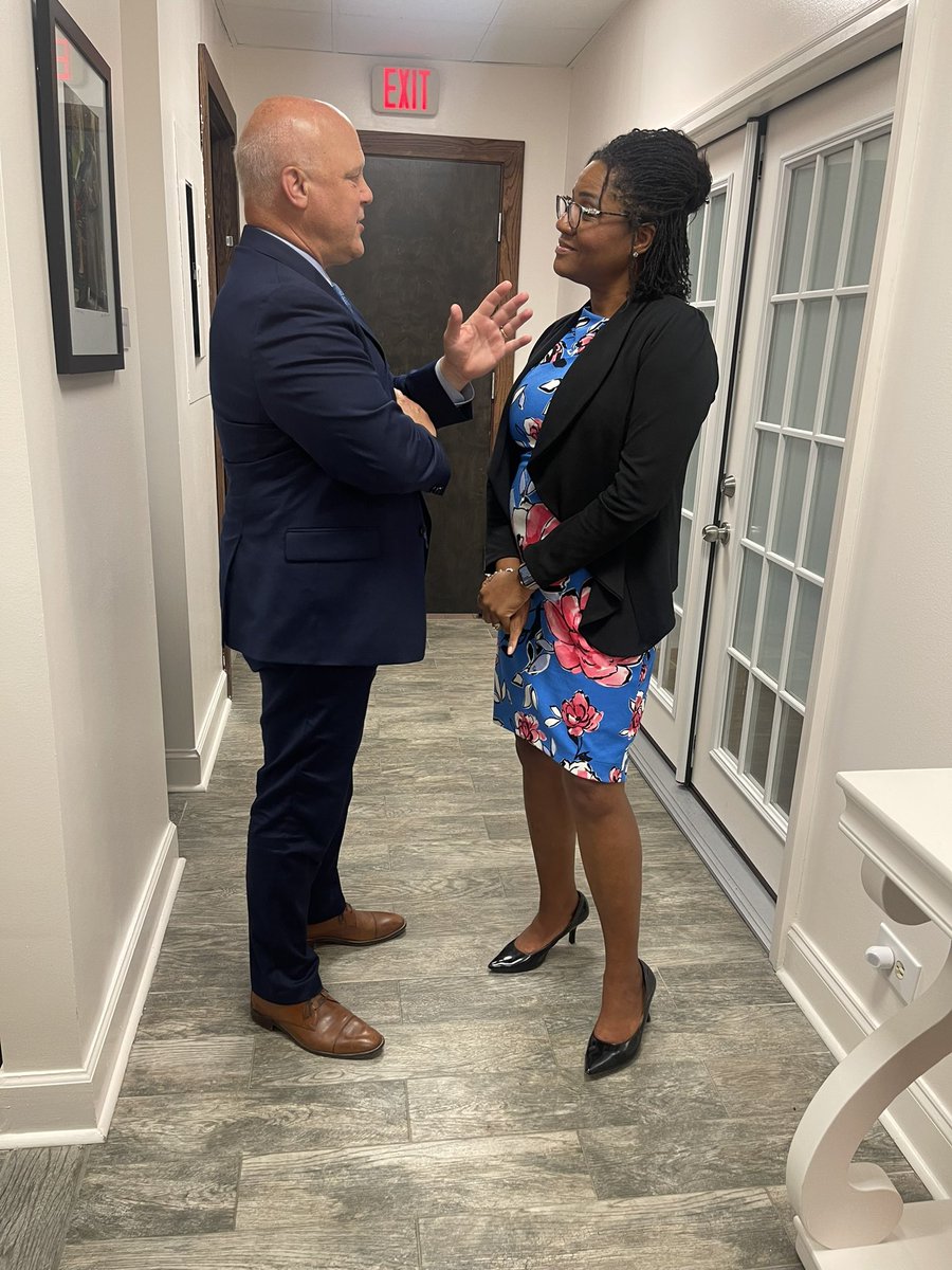 Deana Holiday Ingraham tweet media