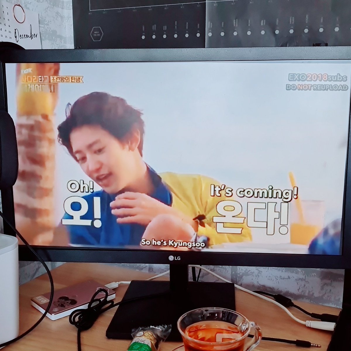 DqsXII's tweet photo. TGIF! 🕊
Its ~ Chinese All Soul's Day here 😌

..Im rewatching #Exoladders2 #chillax 🫰🏼

#Chansoo https://t.co/BeTCHthDEj