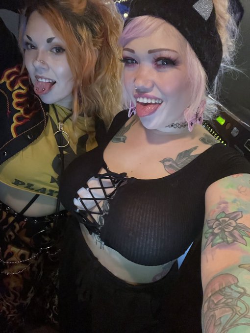 Taking line dancing lessons with bae https://t.co/MOxRc6ExE6<a href="/tag/blonde"class="tags"><span>#blonde</span></a><a href="/tag/tattooed"class="tags"><span>#tattooed</span></a><a href="/tag/fetishdoll"class="tags"><span>#fetishdoll</span></a><a href="/tag/bimbo"class="tags"><span>#bimbo</span></a><a href="/tag/emilysn"class="tags"><span>#emilysn</span></a>