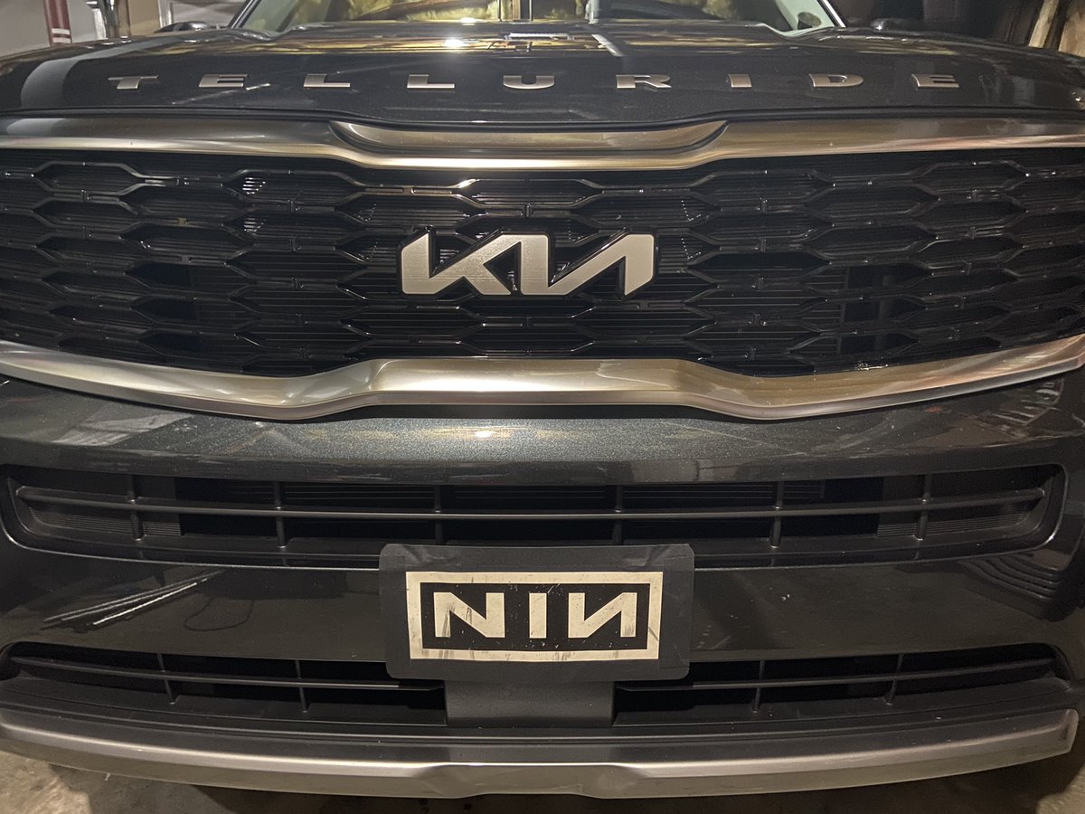 Craft_Beer_4ME's tweet photo. I knew there was some other reason why I love my Telluride so much! Hey @trent_reznor isn’t this close to copyright infringement? #NIN #NineInchNails https://t.co/Zwd5I5bL1n