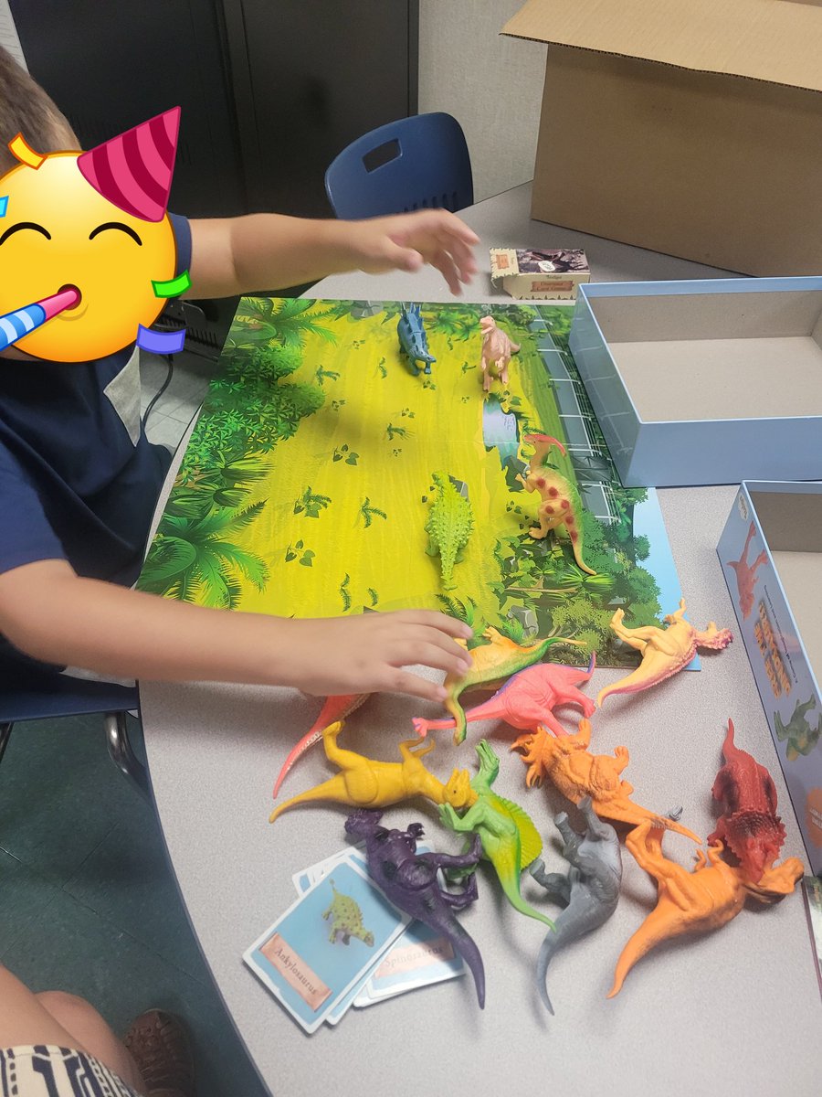 evolvesped's tweet photo. Best part of my 1st day... seeing how well our team is succeeding with including ALL students. This is a pic of a reward for an incredible 1st day. It only took a visual schedule, an amazing team, and 2 years of dedication, intention, sweat & lots of joy! #Inclusion #evolvesped https://t.co/89lyceuE9P