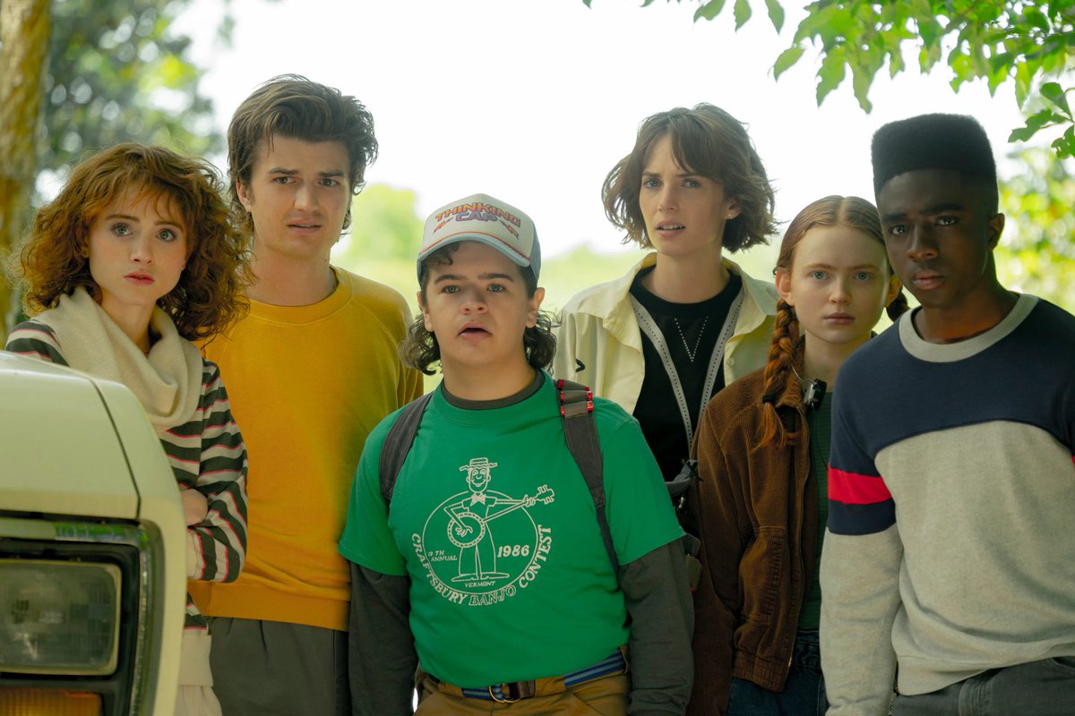 DiscussingFilm's tweet image. Matt Duffer says “we love introducing new characters. We’re doing our best to resist doing it for #StrangerThings Season 5. We’re trying not to do that so we can focus on the OG characters.”

(Source: bit.ly/3PfZNFp)