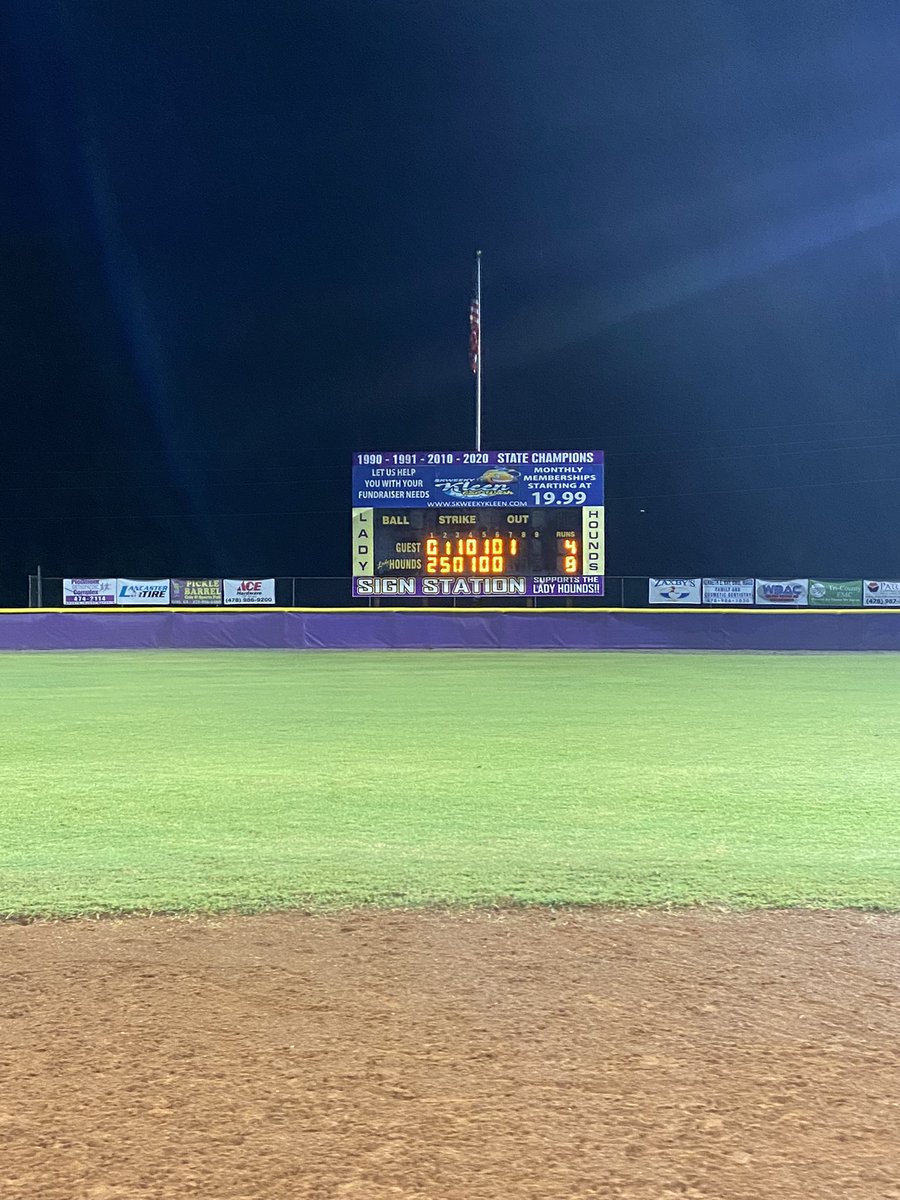 Jones County Softball tweet media