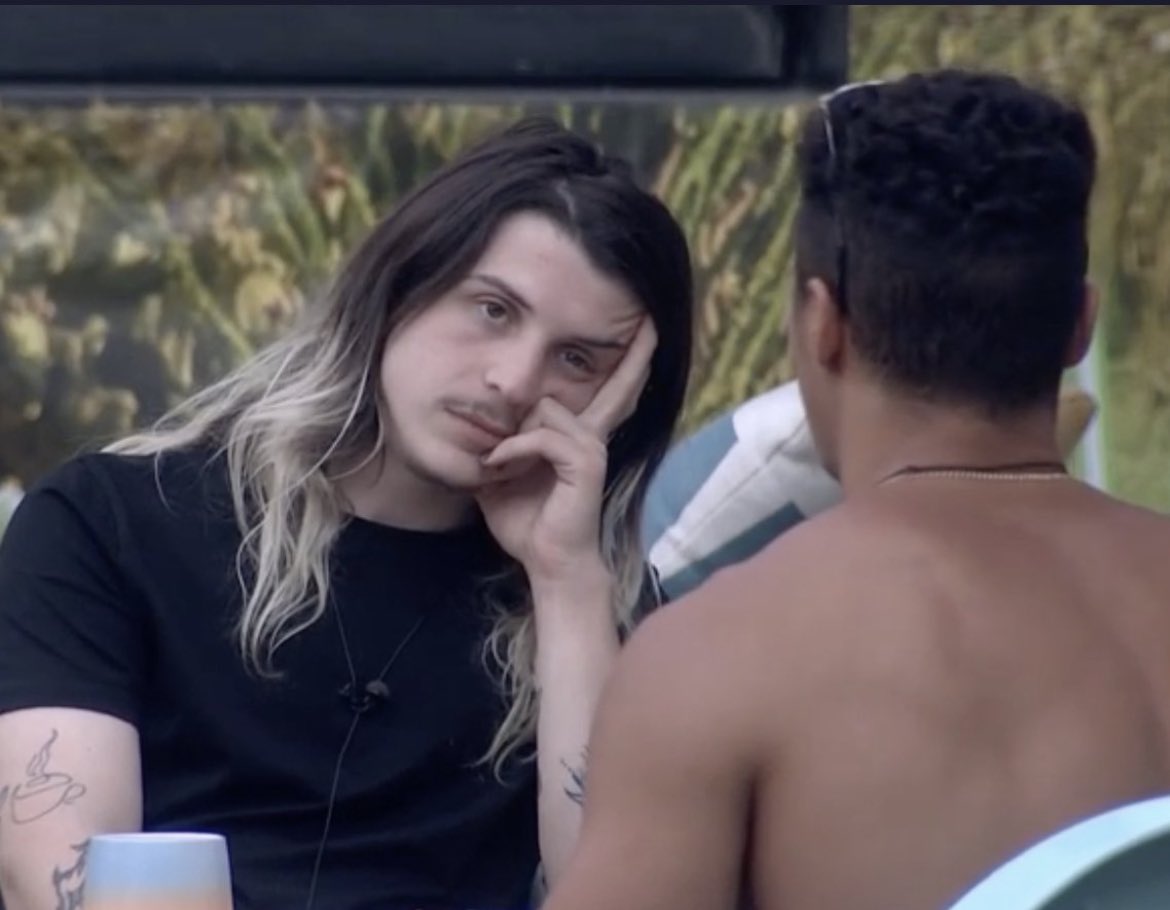 evswhr's tweet photo. Jasmine just shouted “PAIN IS TEMPORARY” at the people still on the wall after falling 42sec into the comp and limping to the bench #BB24 https://t.co/II0cMgCNJe