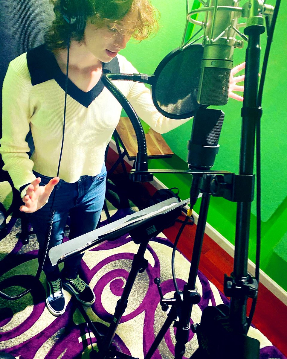 WalkerFitzFilm's tweet photo. my new studio digs right on down from my college campus. beam me in Scotty. haha. gearing up for future sessions. #droners #corto #seanson2 @animation @ChouetteCie @CyberGroupSDs @veriteentertain #voiceover #dogmanicstudio @DogManicStudios JET @WalkerFitzFilm https://t.co/jkh64eIAUU