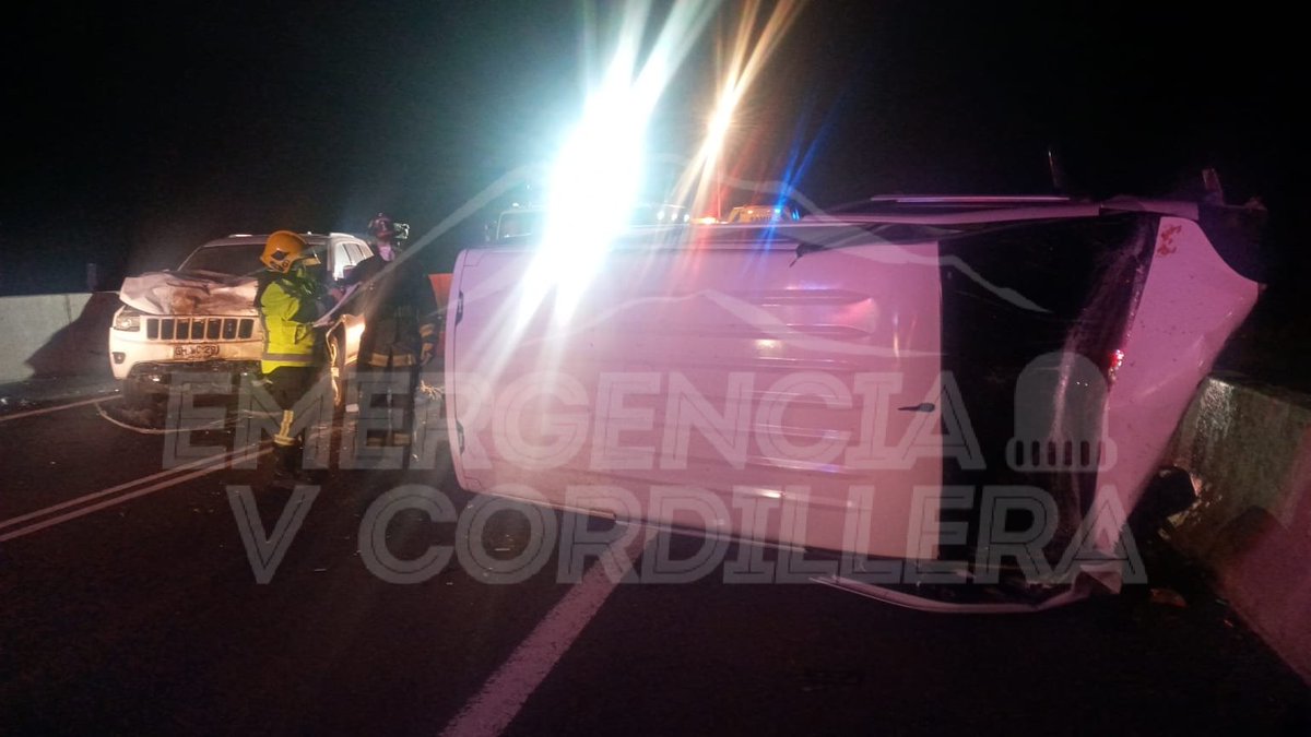 emerVcordillera's tweet photo. Actualización 
Panquehue: Ahora accidente de tránsito Ruta CH60 km 39 altura el Mirador colisión tres vehículos menores alta energía 4 personas  lesionadas una  persona fallecida. https://t.co/PLJWQ2MPQR