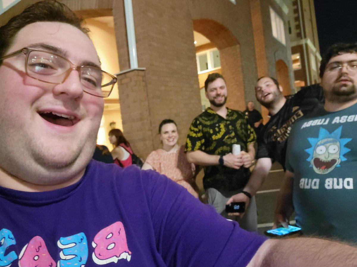 AlphaJordan27's tweet image. Had fun with the family tonight!