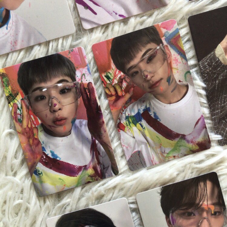 buwan_junhui's tweet photo. finally complete na carver pc ni hoshi 😭 thank you so much @milsbuys for trading with me po 💗 

 #milsproofs https://t.co/URFHfxI2Bf