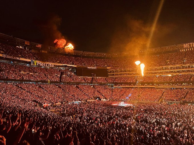 FZ7Z65EXkAEWrla?format=jpg&name=small