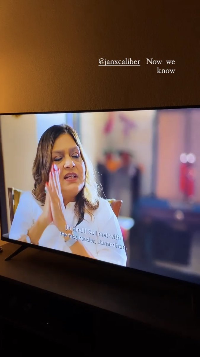 janardhanux's tweet photo. ✨Got featured in aunty’s show.
Thanks @ishanrak for the mention 🙂 https://t.co/ygKOYqXsxo