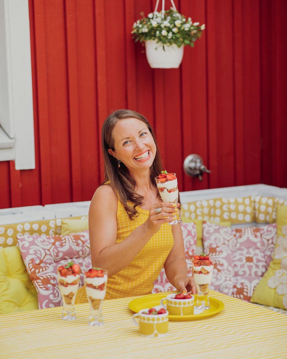 Tukisiko ajanhallinnan haltuun saaminen myös sun #hyvinvointi ’a alkavana syksynä?🙋‍♀️ Tuu mukaan ilmaiseen webinaariin 15.8 klo 18 kuulemaan TOP 3 vinkit🌼Tämä hyvinvointi-ilta on Hyvinvoinnin Huvikumpu -yhteisöni ensimmäinen etu VIP-jäsenille: huikkaamalla HEP saat lisätietoja🤩