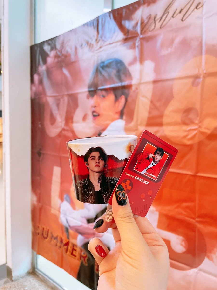 SummerforCheol's tweet photo. Summer for Cheol Day 1 is up and running! Head down to 82Own to get your freebies and buy some merch!
Dont forget to #SummerforCheol #SFC2022 ! https://t.co/vWuSNaAWAr