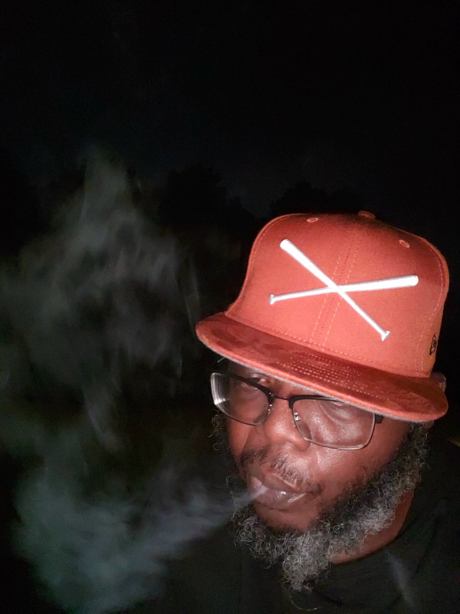 Dank1TheVandal's tweet photo. DTMC - Don't Touch My Cap 
Just don't think about doin it. @Justfitteds
#Justfitteds #DTMC #SuedeBrim #CrossedBats #customhat #size734 #AccessibleExcellence #NOSIDEPATCHGANG #WhyBeTrendyWhenYouCanSetTheTrend https://t.co/TkMvyAq9VJ