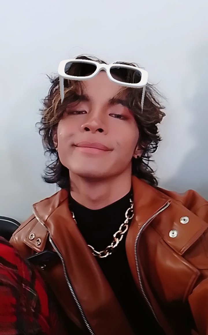 officialdeanv's tweet photo. 🟤🌟⚫ https://t.co/9JjZPCbN40