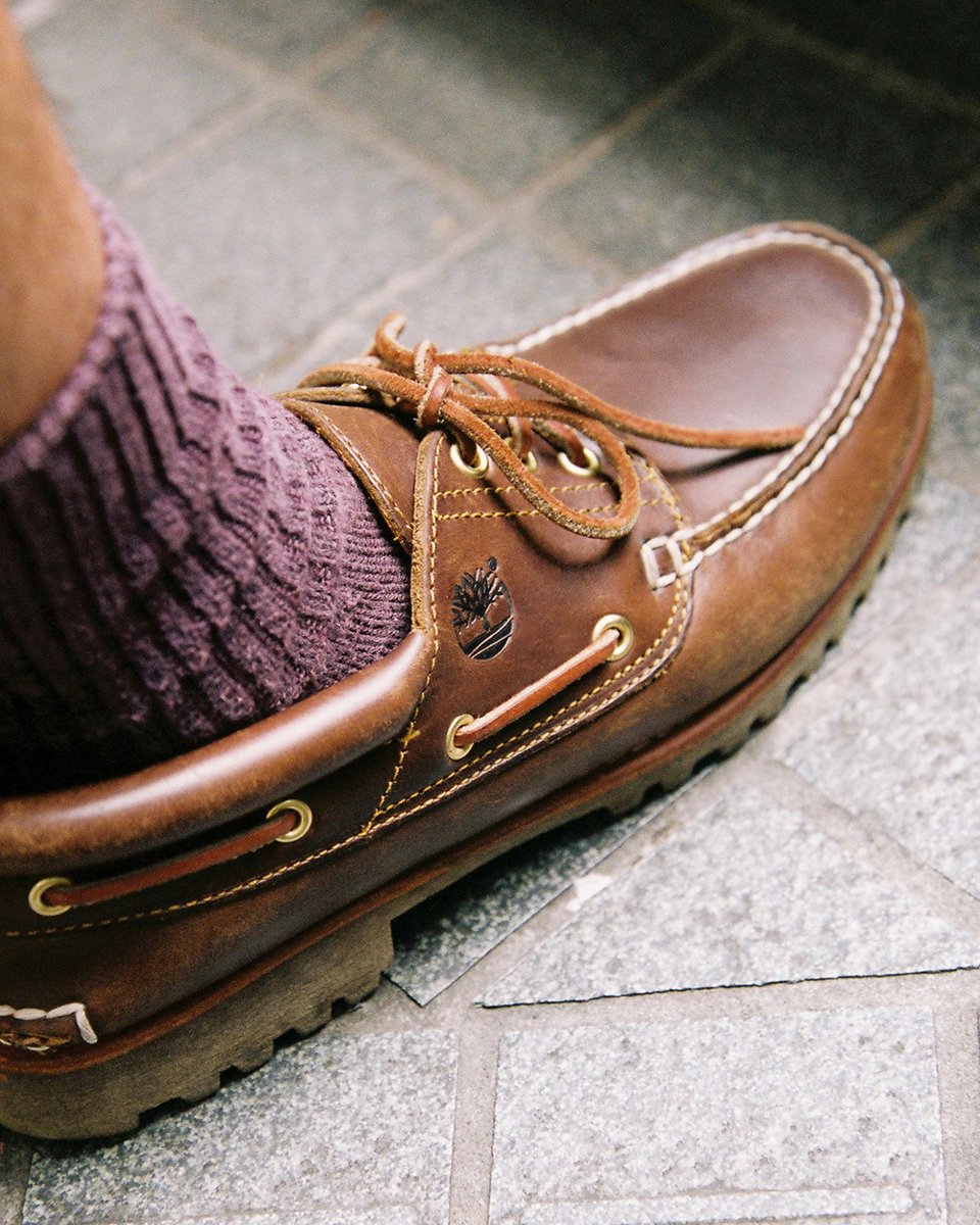 Timberland_JPN's tweet photo. #ティンバーランド #3eye classic by Ollie magazine 

夏の足元を飾る一足は
ティンバーランドが生む不朽の名作を
 
model : Kanta, Rin, Udai, Sofuto
Photograph : Ryo Sato

▽ボートシューズコレクションをチェック 
https://t.co/ouInurnc0g

#GenerationBoat #ボートシューズ https://t.co/oFTzzUJj2u