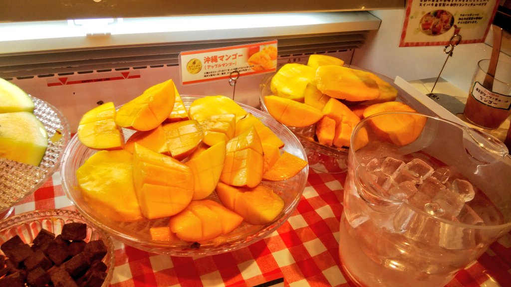 ISHI_DISNEY's tweet photo. スイパラでケーキには目もくれずマンゴー食べまくってきた
どれも甘くて美味しかった😆 https://t.co/ojev655Do0