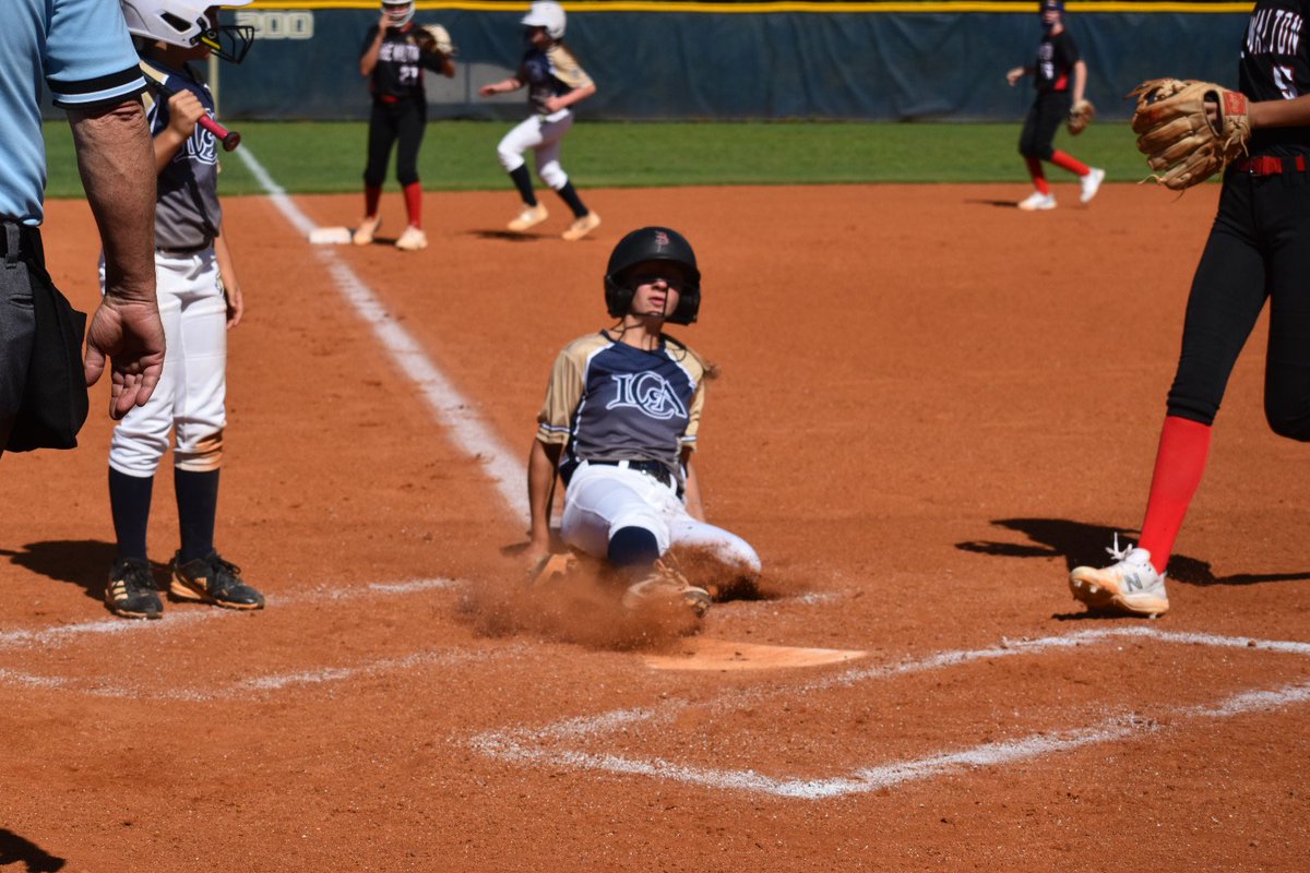 LCALionSoftball's tweet photo. Great start to the season for our middle school team with a win against George Walton!!! https://t.co/b14MMXR9Uc