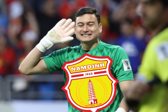 thinhreporter's tweet photo. #NamDinhFC wants to talk with #DangVanLam, who will travel to #Vietnam on August 13. https://t.co/zKOZsCLq4U