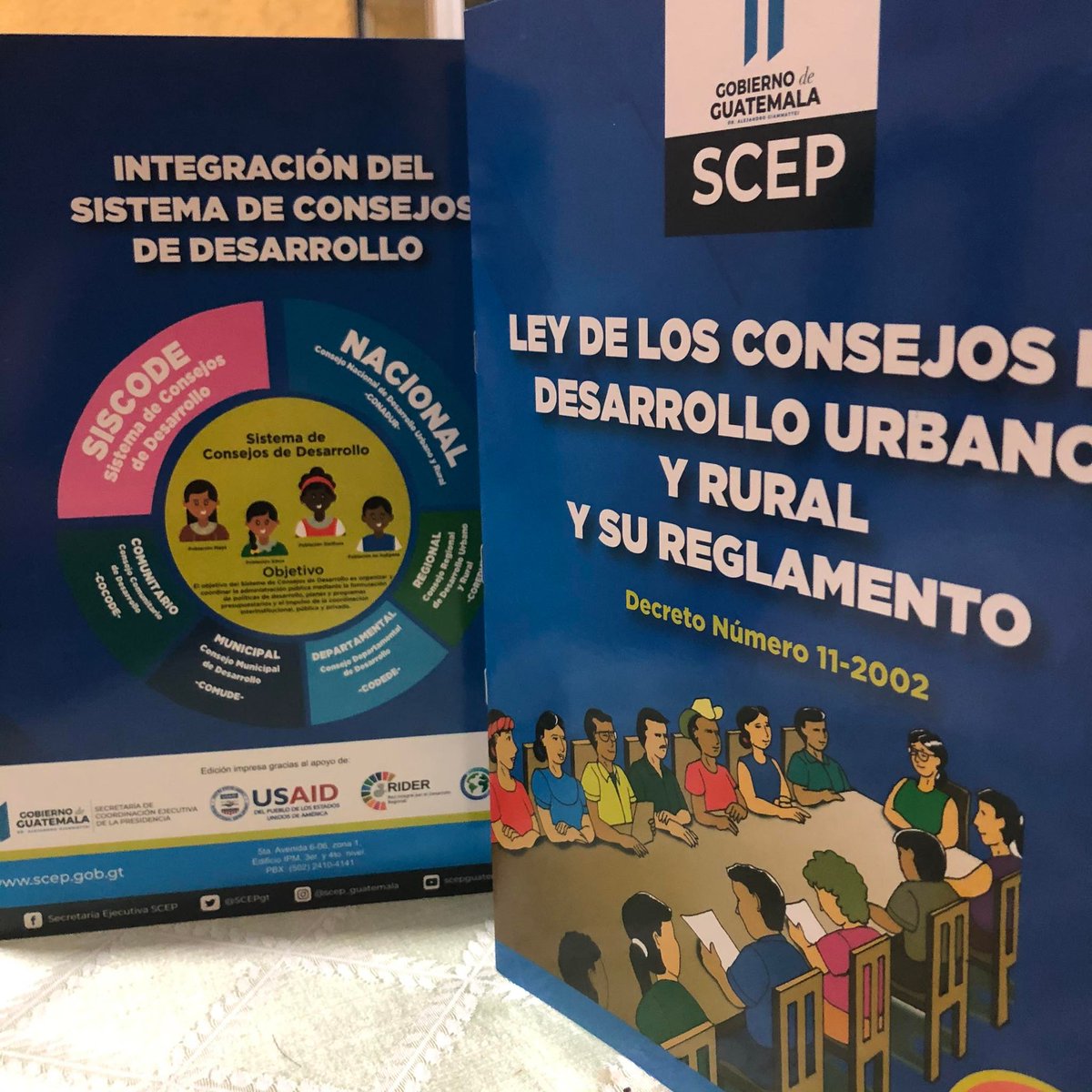 RIDERxela's tweet photo. Reconocemos la importancia de la participación ciudadana en todos los niveles. En alianza con @GCGuate a través del proyecto Barrio Mío Scale Up y la Red Nacional de COCODE, continúamos fortaleciendo la formación de los COCODE 
#RIDERXela #ComunidadAComunidad #JuventudEnAccion https://t.co/1Lv3dNdDbo