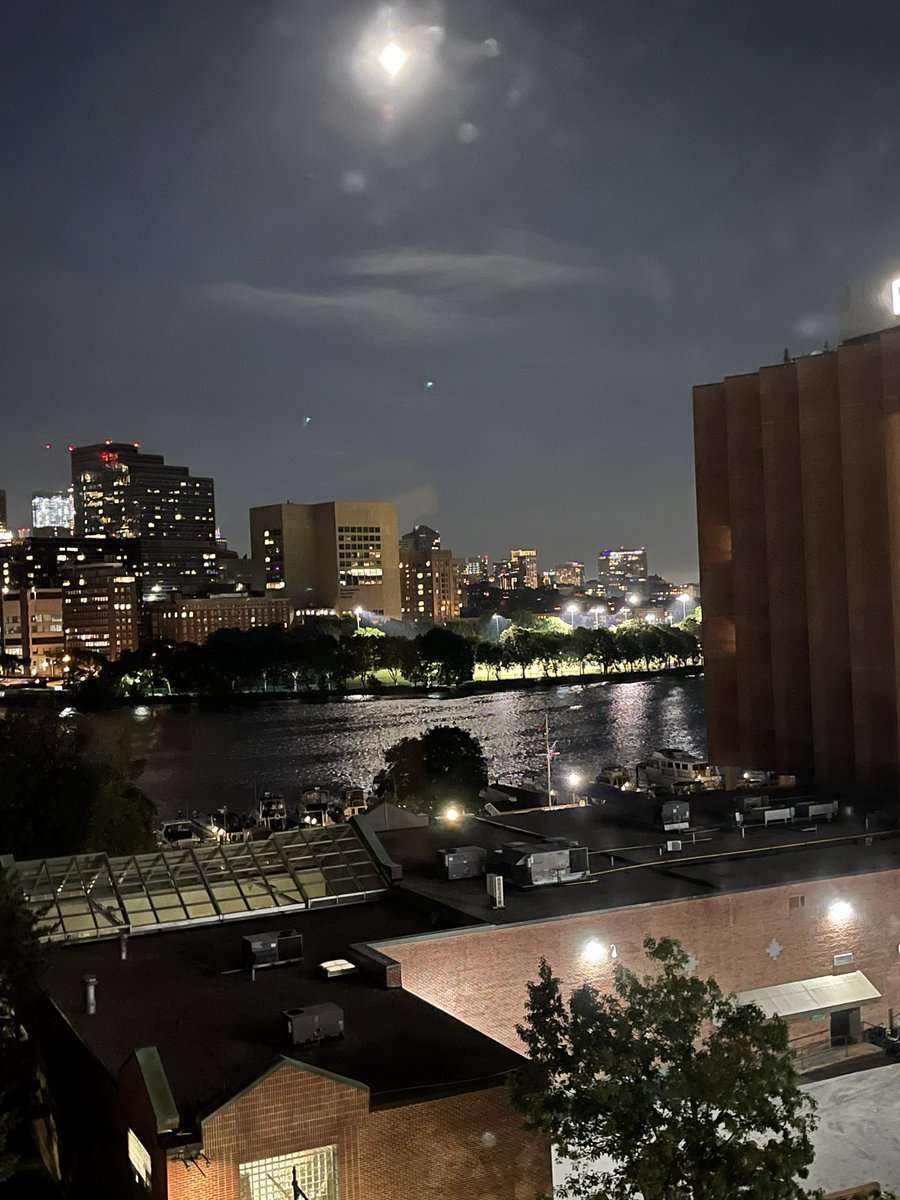 csdedrick's tweet photo. We are ready for tomorrow’s final day of @NYSchoolSupts #NYSCOSSTLS in #Boston #Cambridge. #Fullmoon #CharlesRiver https://t.co/LnRngtjMBT