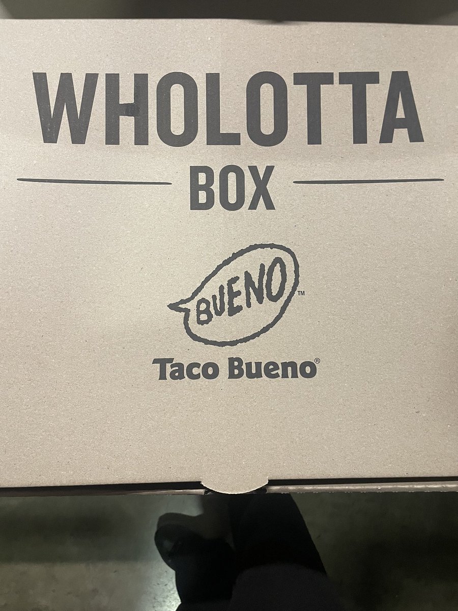 Taco Tuesday???? No, it’s Taco Thursday at the Independence Hub in Fort Worth, TX. The Twilight Trojans received Tacos from <a href="/tacobueno/">Taco Bueno</a> #3128 for their awesome attendance this week! <a href="/UPSers/">UPSers</a> <a href="/joeboyleups/">Joe Boyle</a> <a href="/KenSeader/">Ken Seader</a> <a href="/UPSRedRiverHR/">UPSRedRiverHR</a> <a href="/RedRiverUPSers/">Red River UPSers</a>
