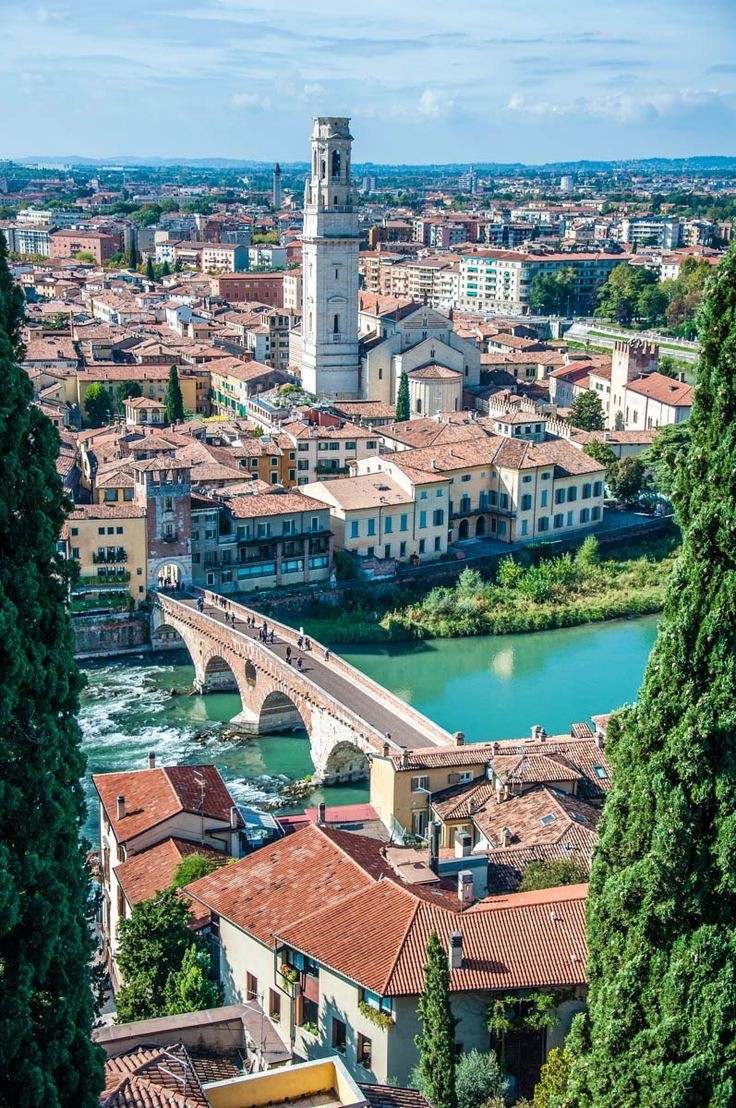 breadujii's tweet photo. — in letters and wines ; séóksōō au

verona a city of love— a city where true love and soulmates exists. seòkmın is a writer who dreams of writing novels, traveled to verona for inspiration... yet he found something or someone special while being there. https://t.co/oiAzSa8axd