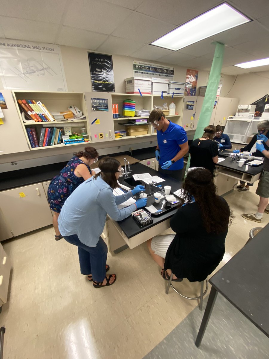 KiraVanWinkle's tweet photo. Loved spending my last week of summer break facilitating and learning alongside these awesome educators at the Wenatchee Summer Institute #OpenSciEd #equitablescience #sensemaking @Pearwilliambaur @OpenSciEd https://t.co/tXlza3pCpN