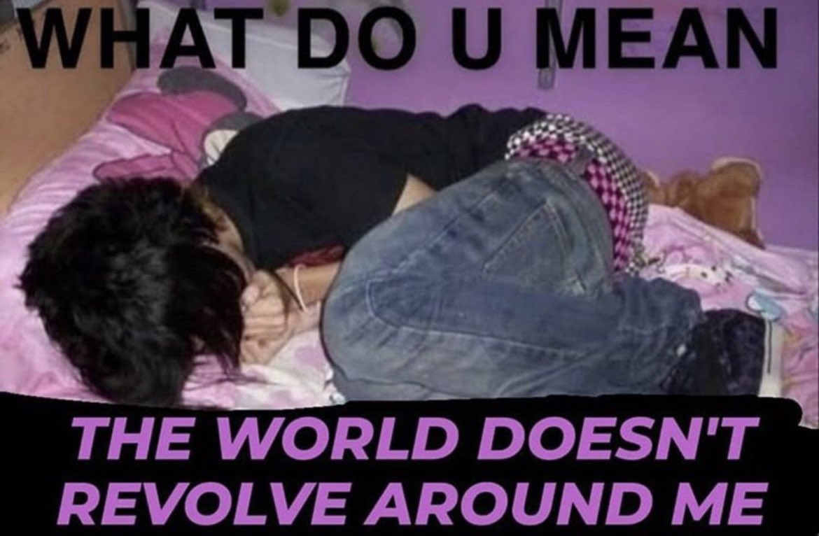 ⋆ (@tristehomo) on Twitter photo 
