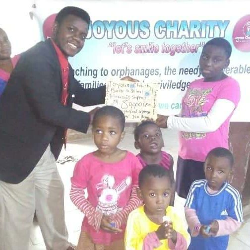 joyousCharity's tweet photo. Thanks to our committed Partners, #JoyousCharity was able to give #FinancialAssistance to some kids in the #Orphanage for #BackToSchoolSupport. They were so overwhelmed with Joy!π₯°π You can Join us for our #Upcoming #BackToSchoolSupplyDrive this #August the 27th in #Kompina. https://t.co/8jrPiONo0t