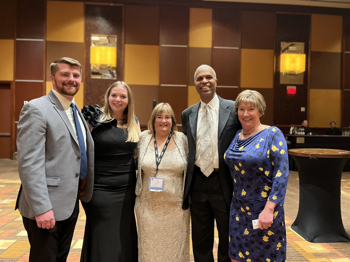 wesleyharper702's tweet photo. #OneNevadaPlan #NVLeague #NVLeague2022Conference https://t.co/CRNrAtglGG